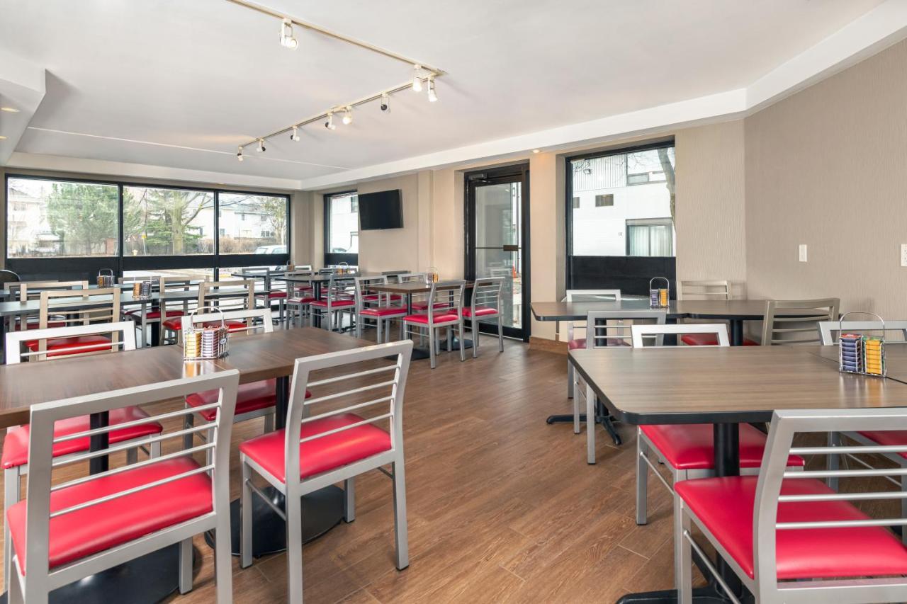Comfort Inn West Οττάβα Εξωτερικό φωτογραφία