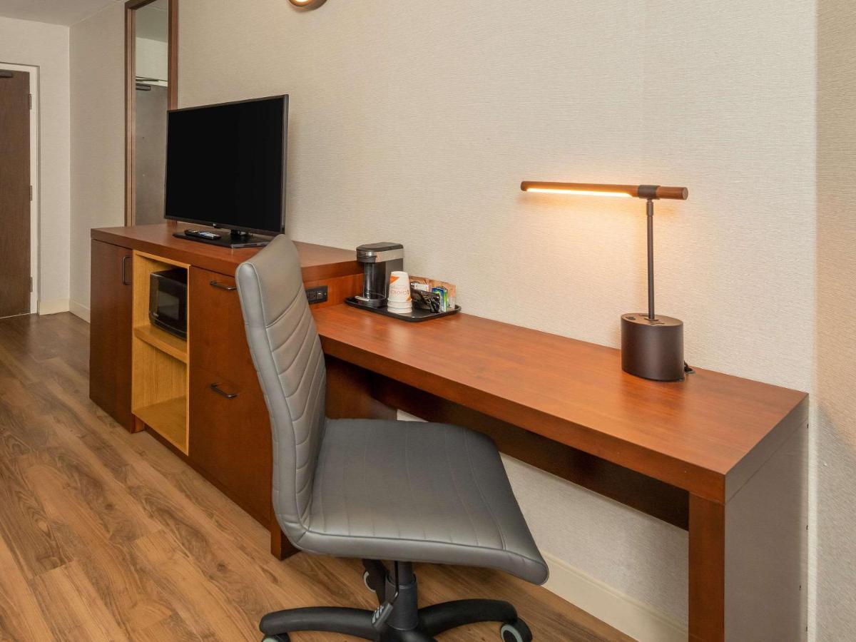 Comfort Inn West Οττάβα Εξωτερικό φωτογραφία