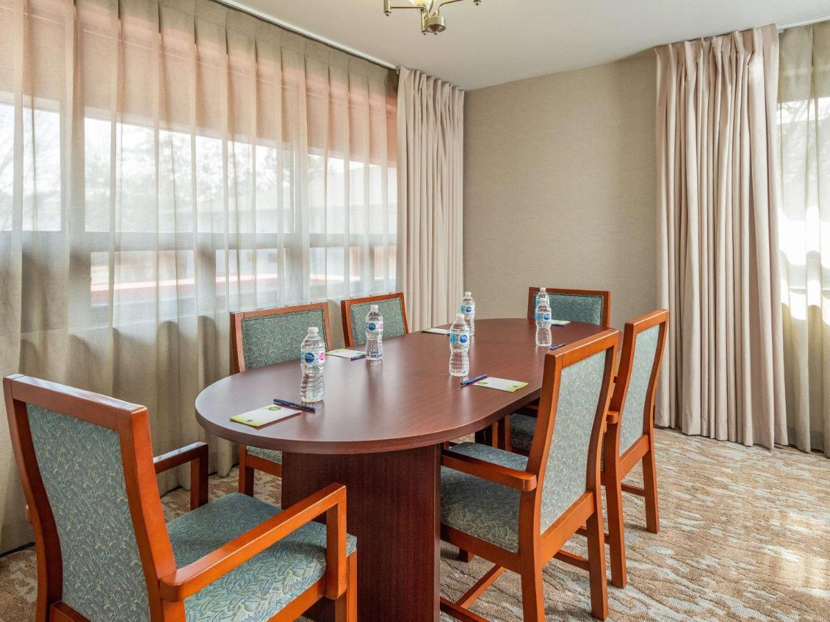 Comfort Inn West Οττάβα Εξωτερικό φωτογραφία