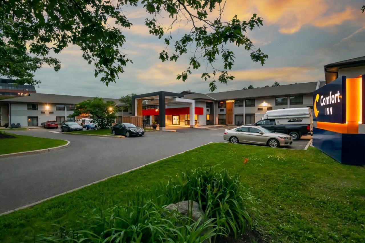 Comfort Inn West Οττάβα Εξωτερικό φωτογραφία